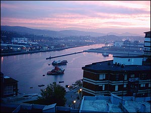 Alexander Monta&ntilde;a: Portugalete, cerca de Bilbao, Pa&iacute;s Vasco, Espa&ntilde;a.