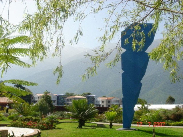 Plaza Facultad de Ecomonia, ULA. M&eacute;rida